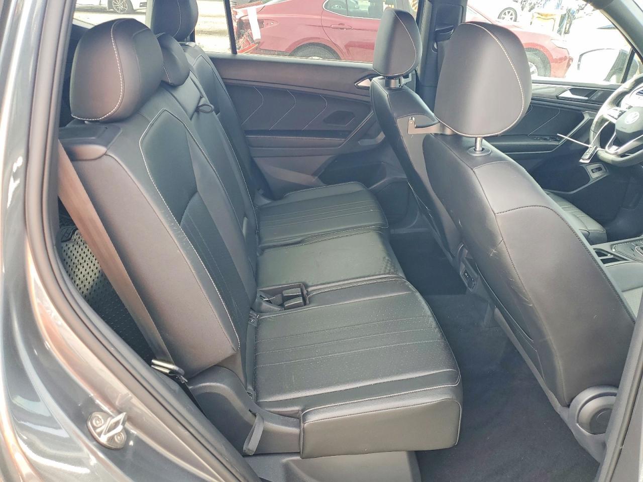 2022 Volkswagen Tiguan Se R-Line Black - zdjęcie 11