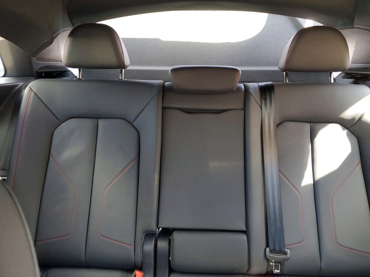 2025 Audi Q3 Premium Plus S Line 45 - zdjęcie 10
