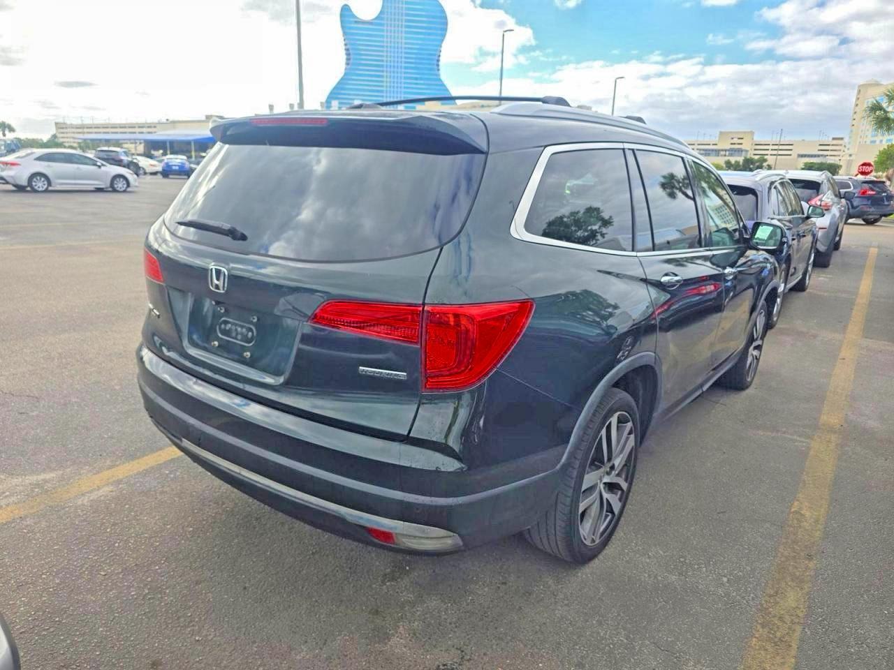 2016 Honda Pilot Touring - zdjęcie 4