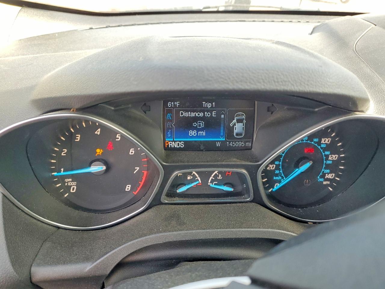 2014 Ford Escape Titanium - zdjęcie 9