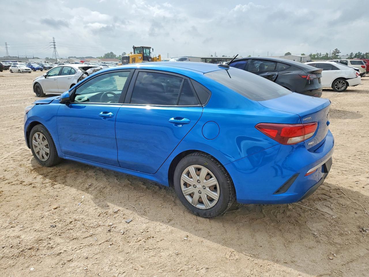 2021 Kia Rio S - zdjęcie 2