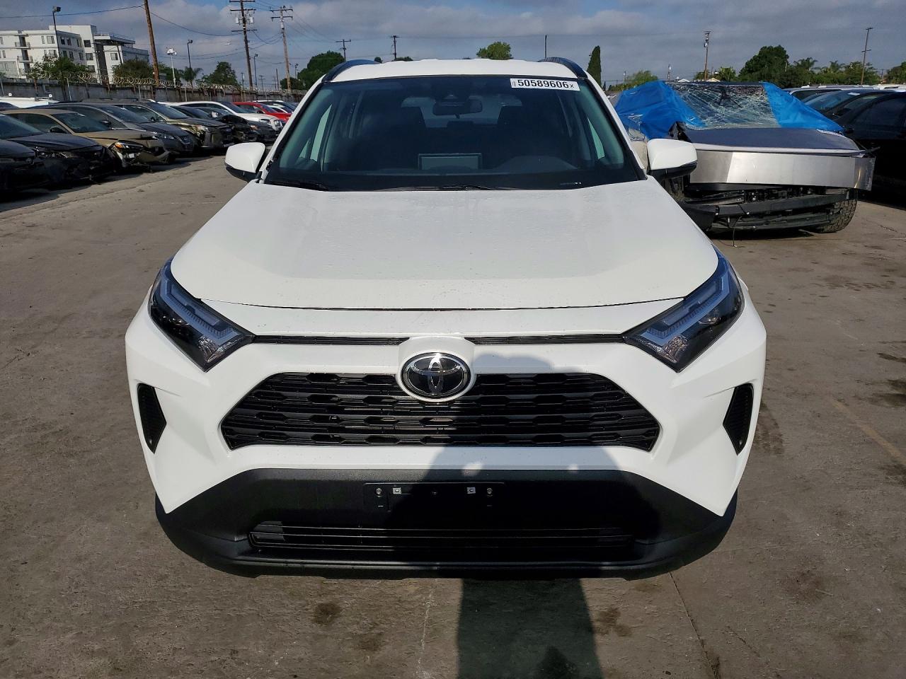 2025 Toyota Rav4 Hybrid Le - zdjęcie 5