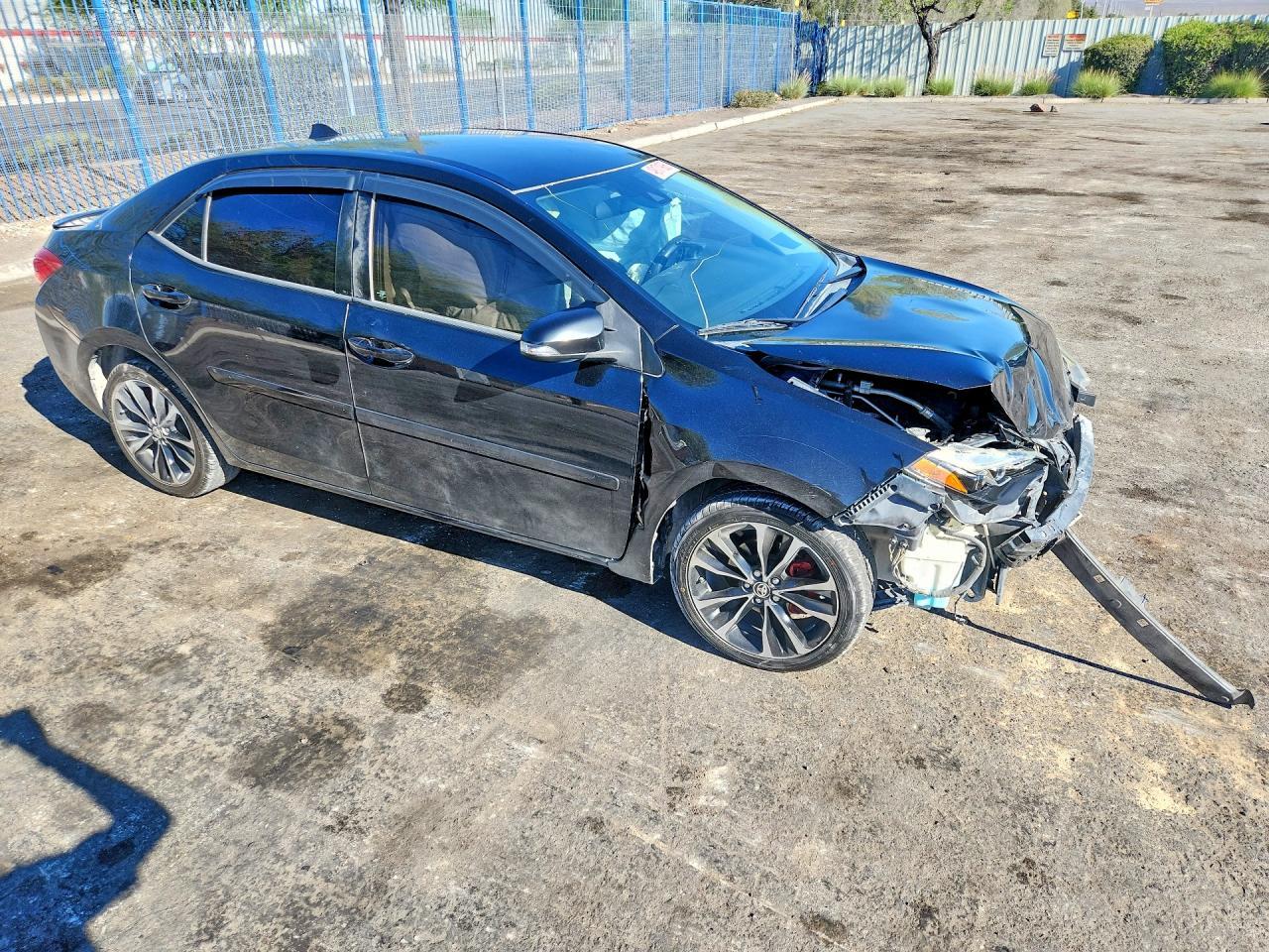 2017 Toyota Corolla Se - zdjęcie 4