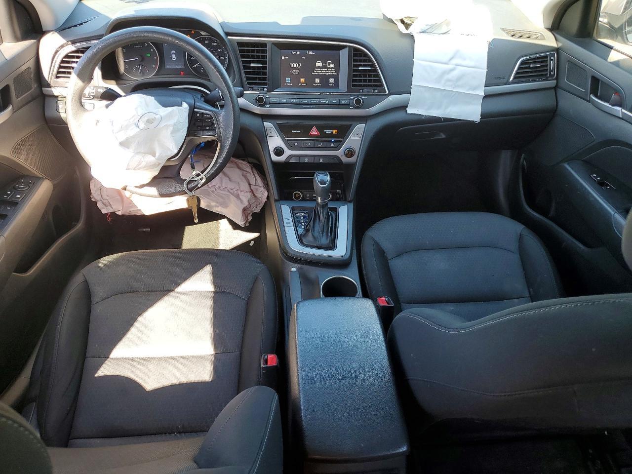 2018 Hyundai Elantra Sel - zdjęcie 8