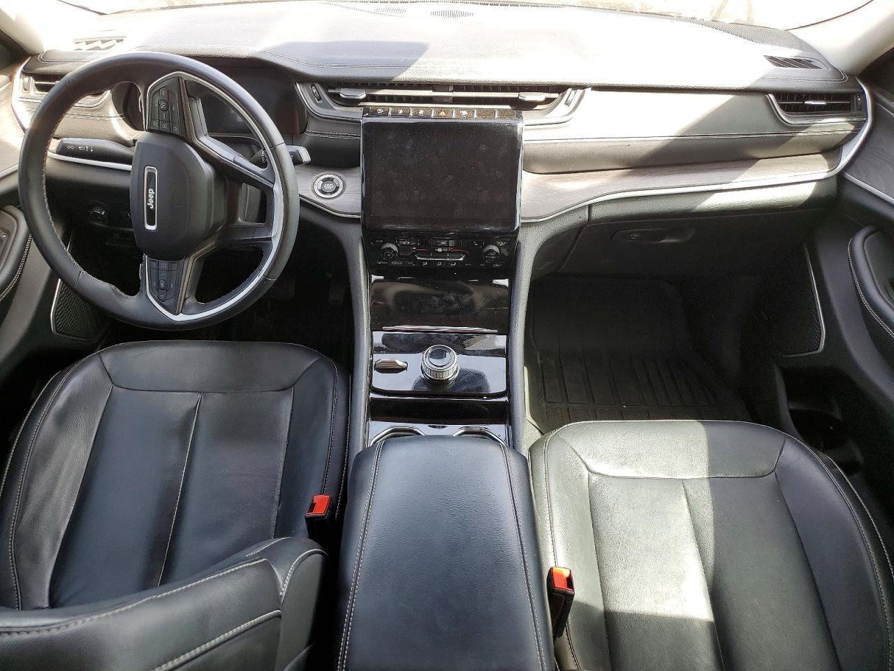 2021 Jeep Grand Cherokee L Limited - zdjęcie 8