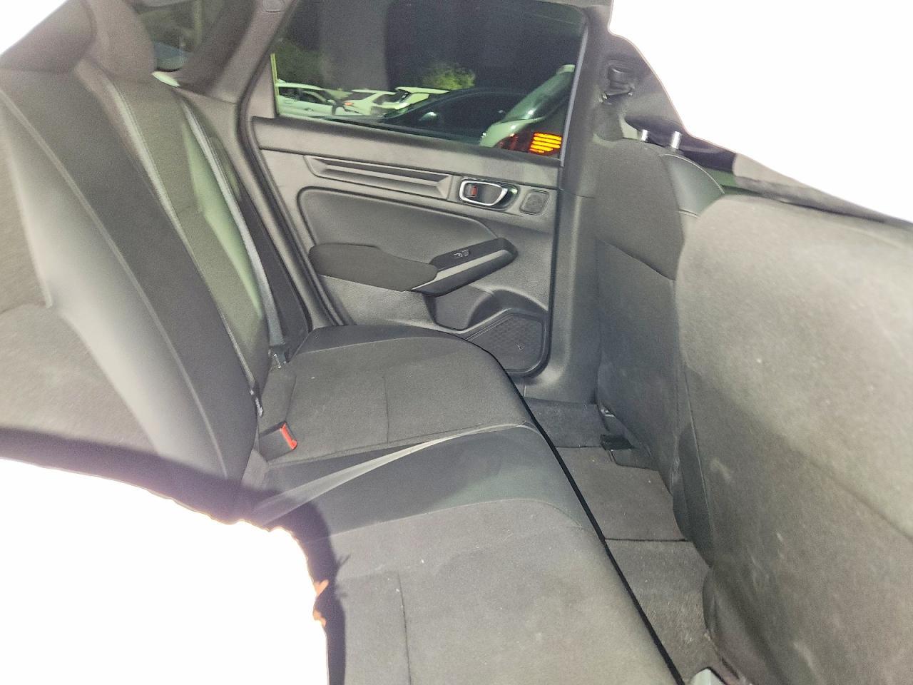 2022 Honda Civic Sport - zdjęcie 11