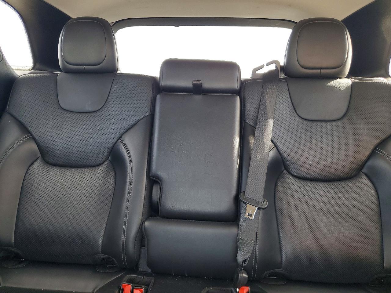 2020 Jeep Cherokee Limited - zdjęcie 10