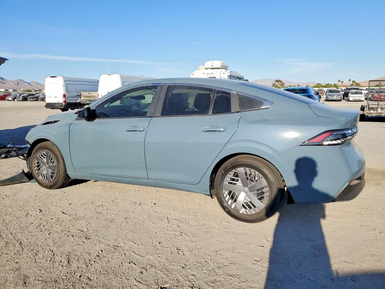 2026 Nissan Sentra Sv - zdjęcie 2