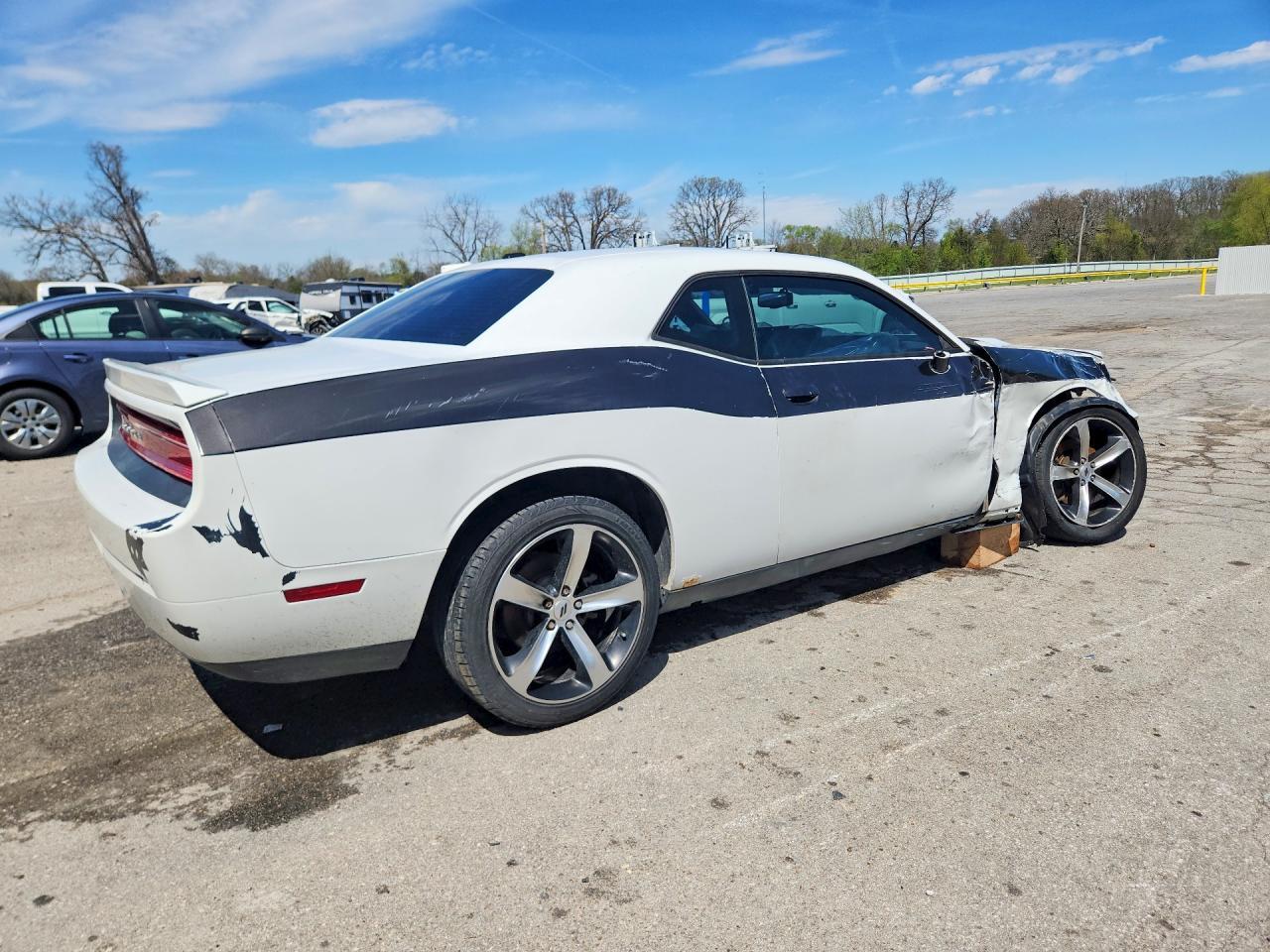 2013 Dodge Challenger Sxt - zdjęcie 3