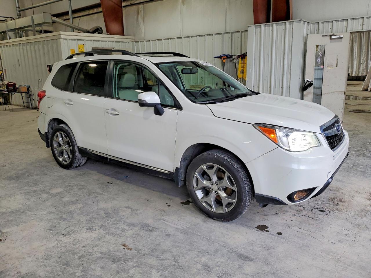 2016 Subaru Forester 2.5I Touring - zdjęcie 4