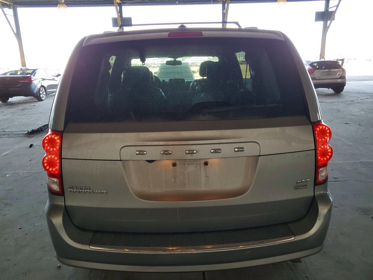 2017 Dodge Grand Caravan Sxt - zdjęcie 6