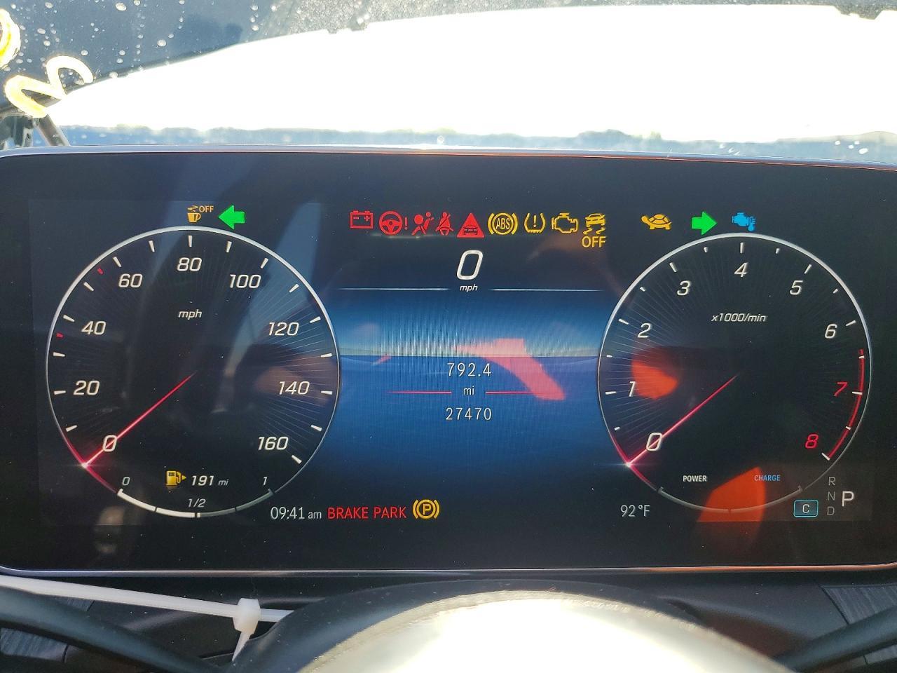 2024 Mercedes-Benz C 300 - zdjęcie 9