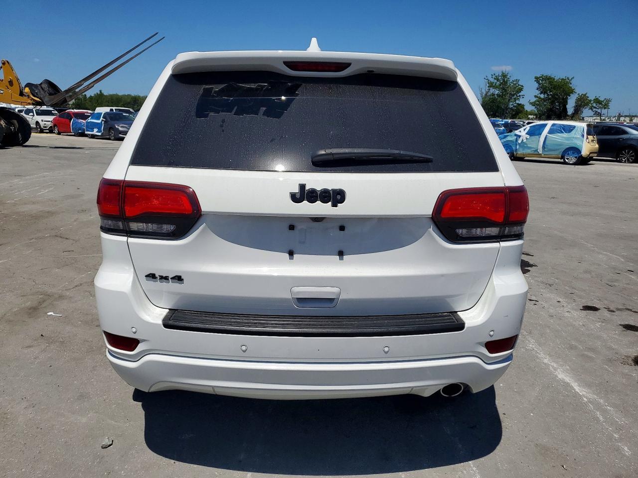 2020 Jeep Grand Cherokee Laredo - zdjęcie 6