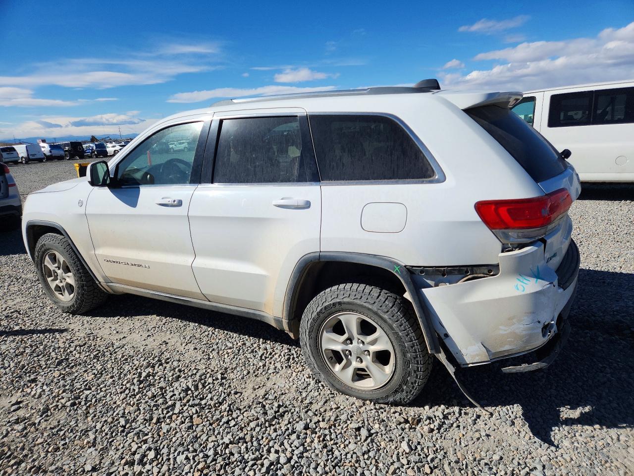 2016 Jeep Grand Cherokee Laredo - zdjęcie 2