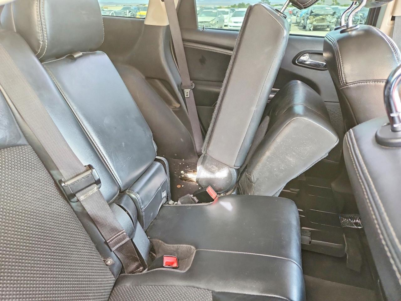 2018 Dodge Journey Crossroad - zdjęcie 11