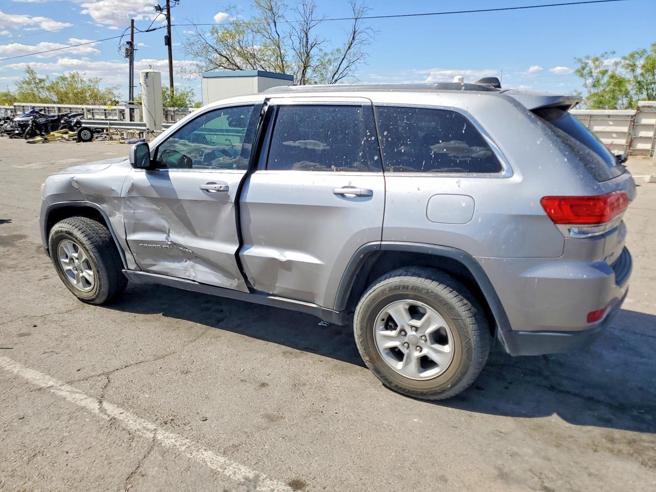2016 Jeep Grand Cherokee Laredo - zdjęcie 2