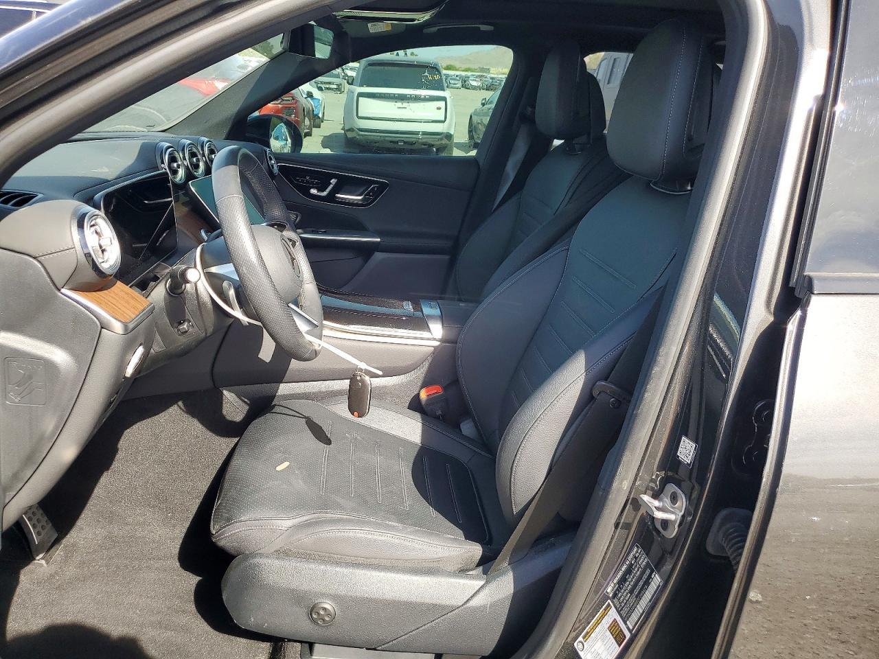 2025 Mercedes-Benz Glc 300 4Matic - zdjęcie 7