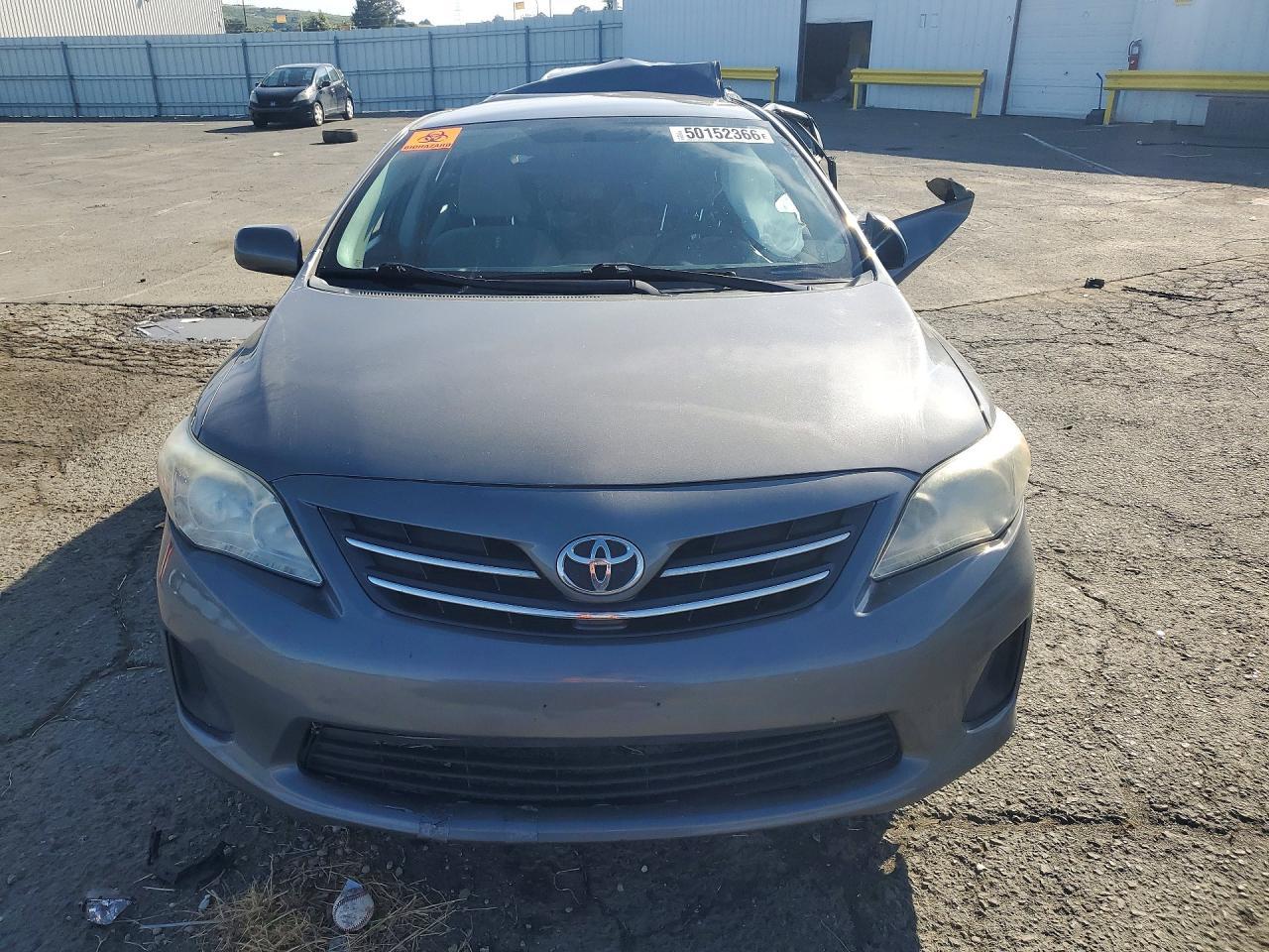 2013 Toyota Corolla Le - zdjęcie 5