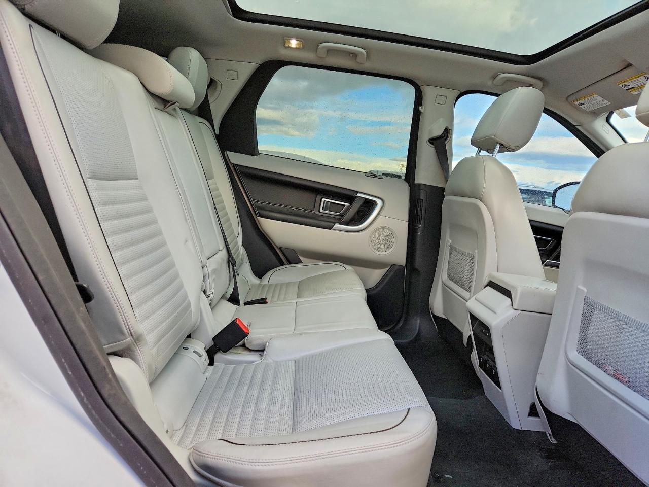 2018 Land Rover Discovery Sport Hse - zdjęcie 11