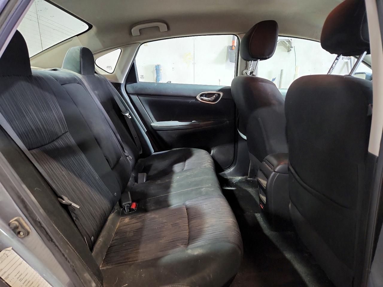2019 Nissan Sentra Sv - zdjęcie 10