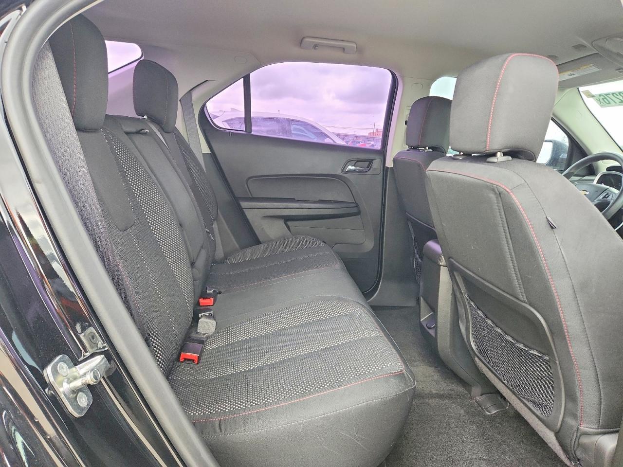 2016 Chevrolet Equinox Ls - zdjęcie 11