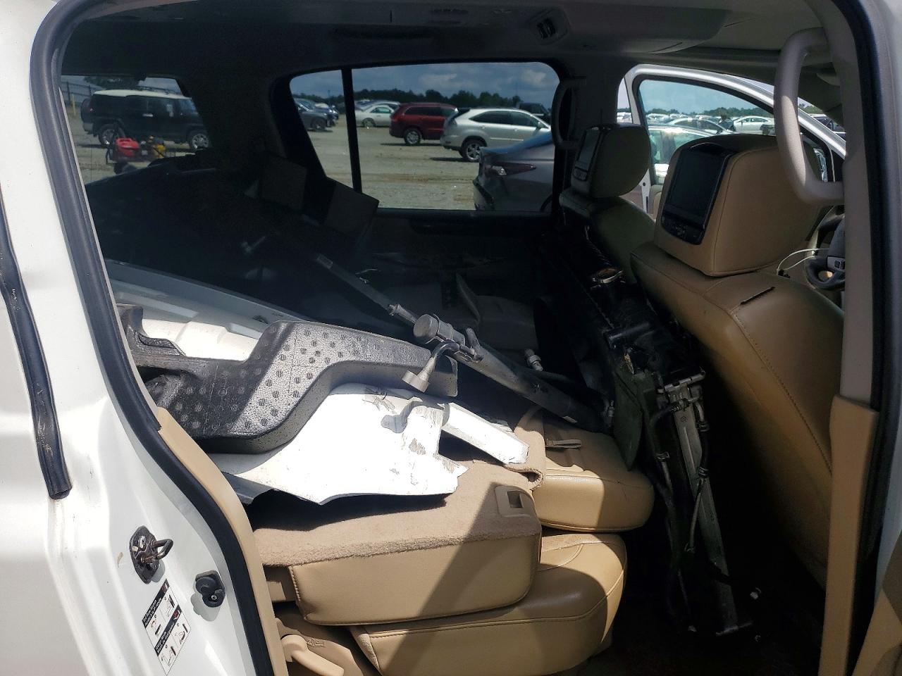 2014 Nissan Armada Platinum - zdjęcie 11