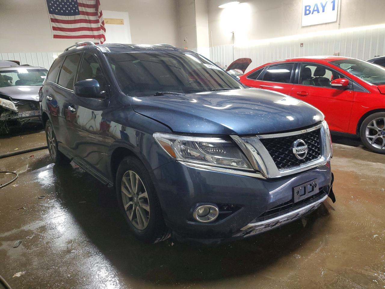 2016 Nissan Pathfinder Sv - zdjęcie 4