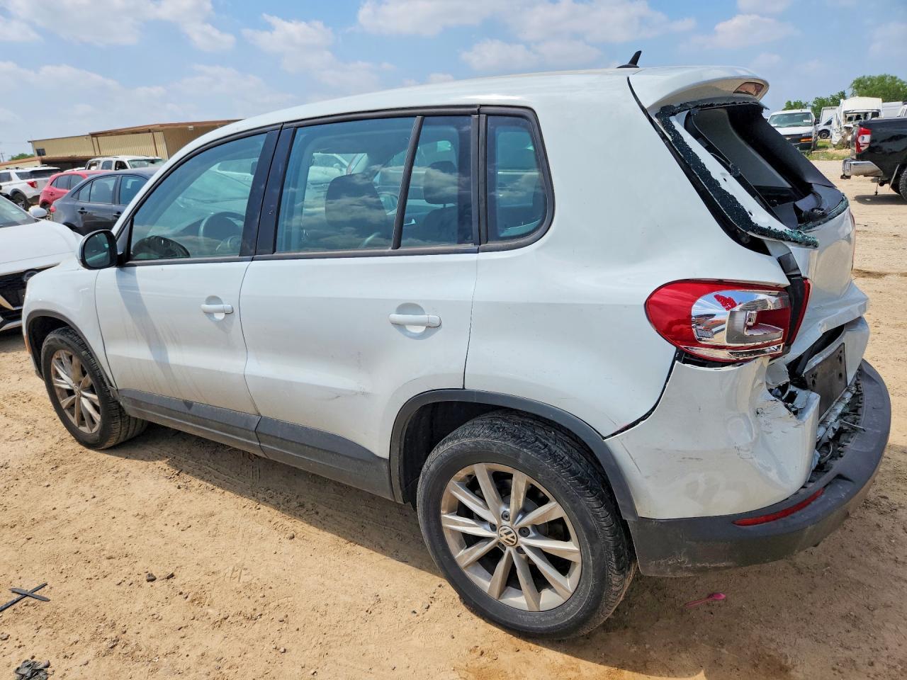 2018 Volkswagen Tiguan Limited - zdjęcie 2