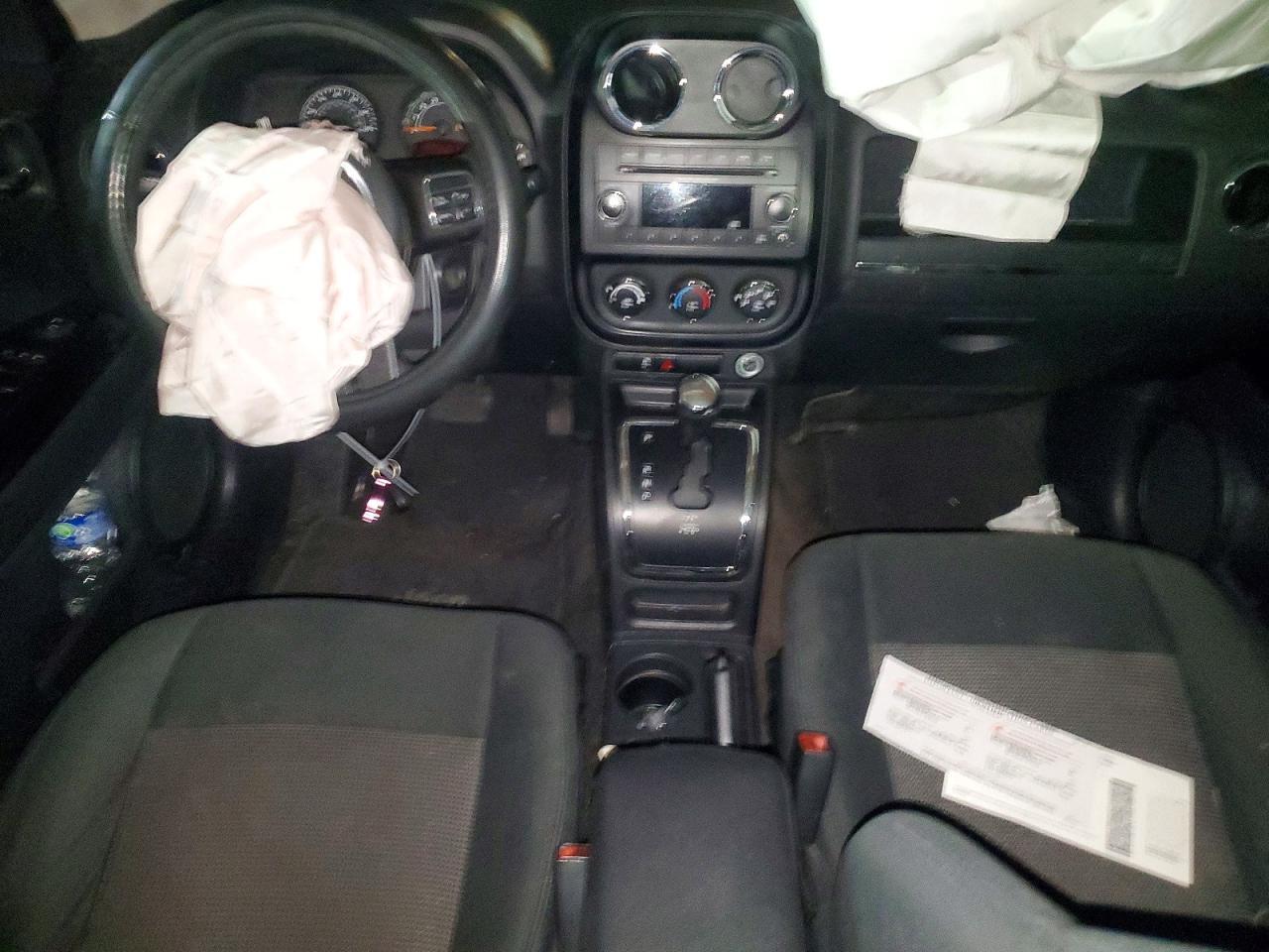 2014 Jeep Patriot Sport - zdjęcie 8