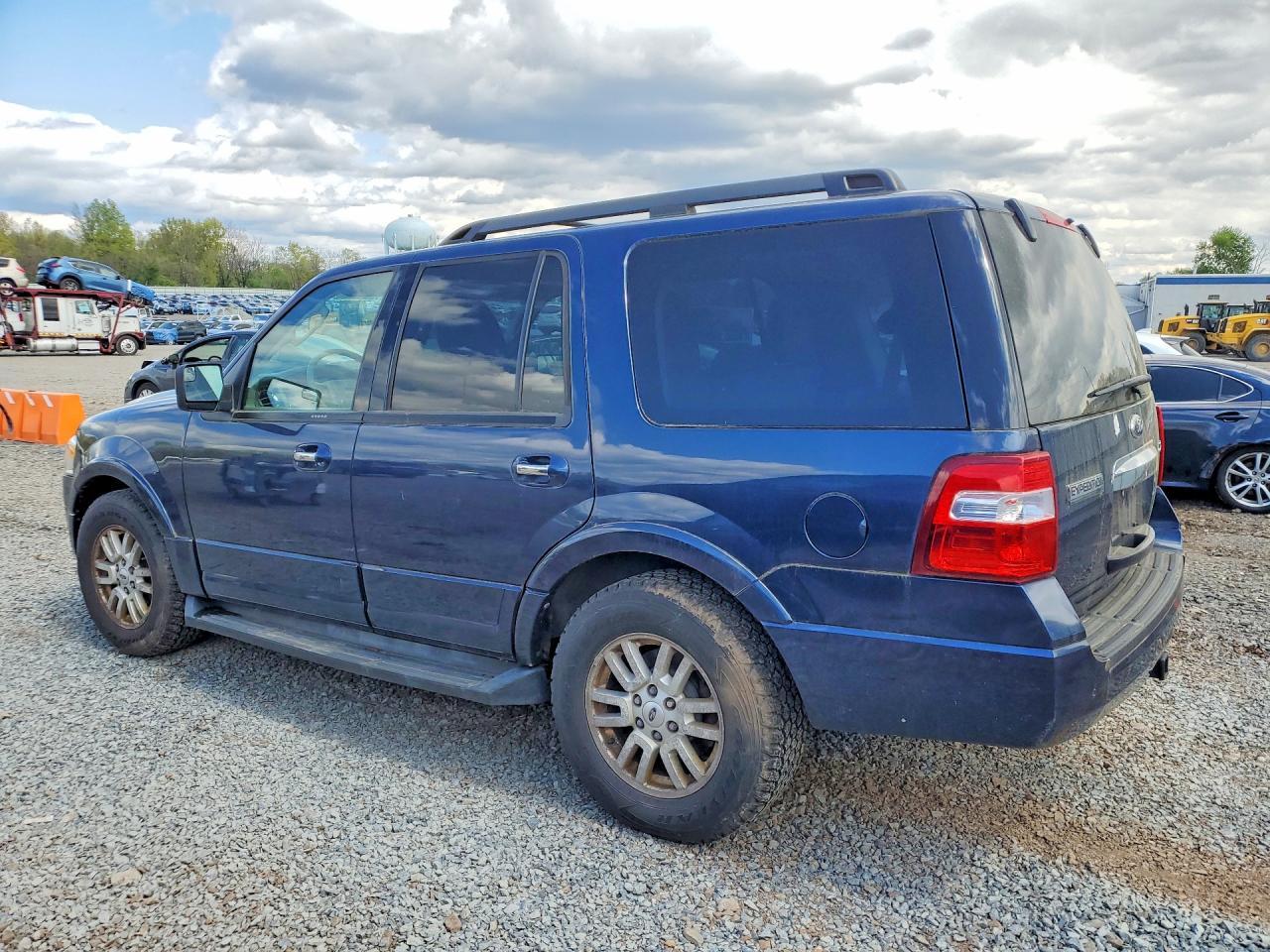 2013 Ford Expedition - zdjęcie 2