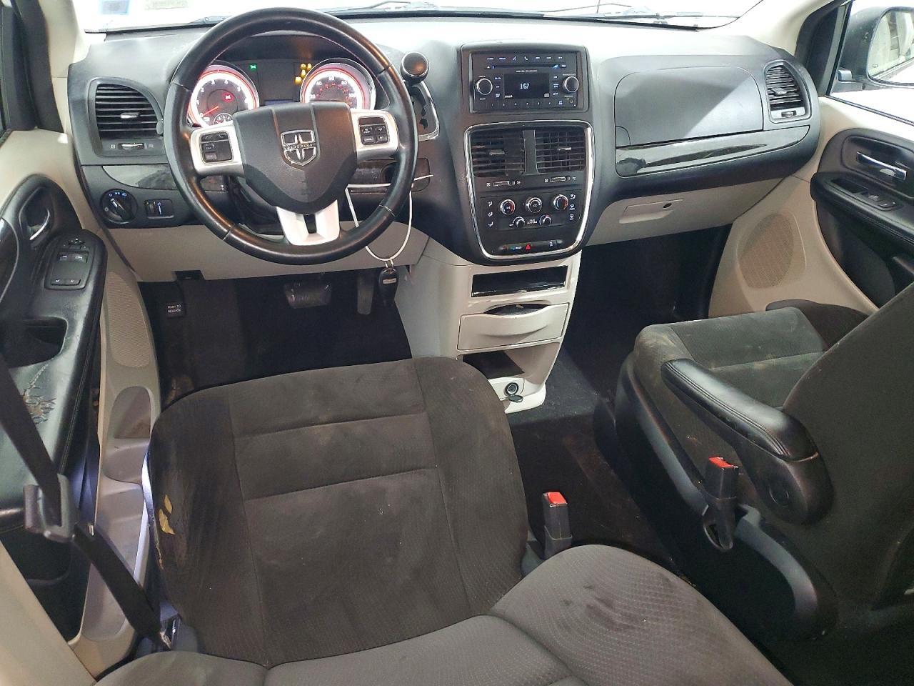 2016 Dodge Grand Caravan Se - zdjęcie 8