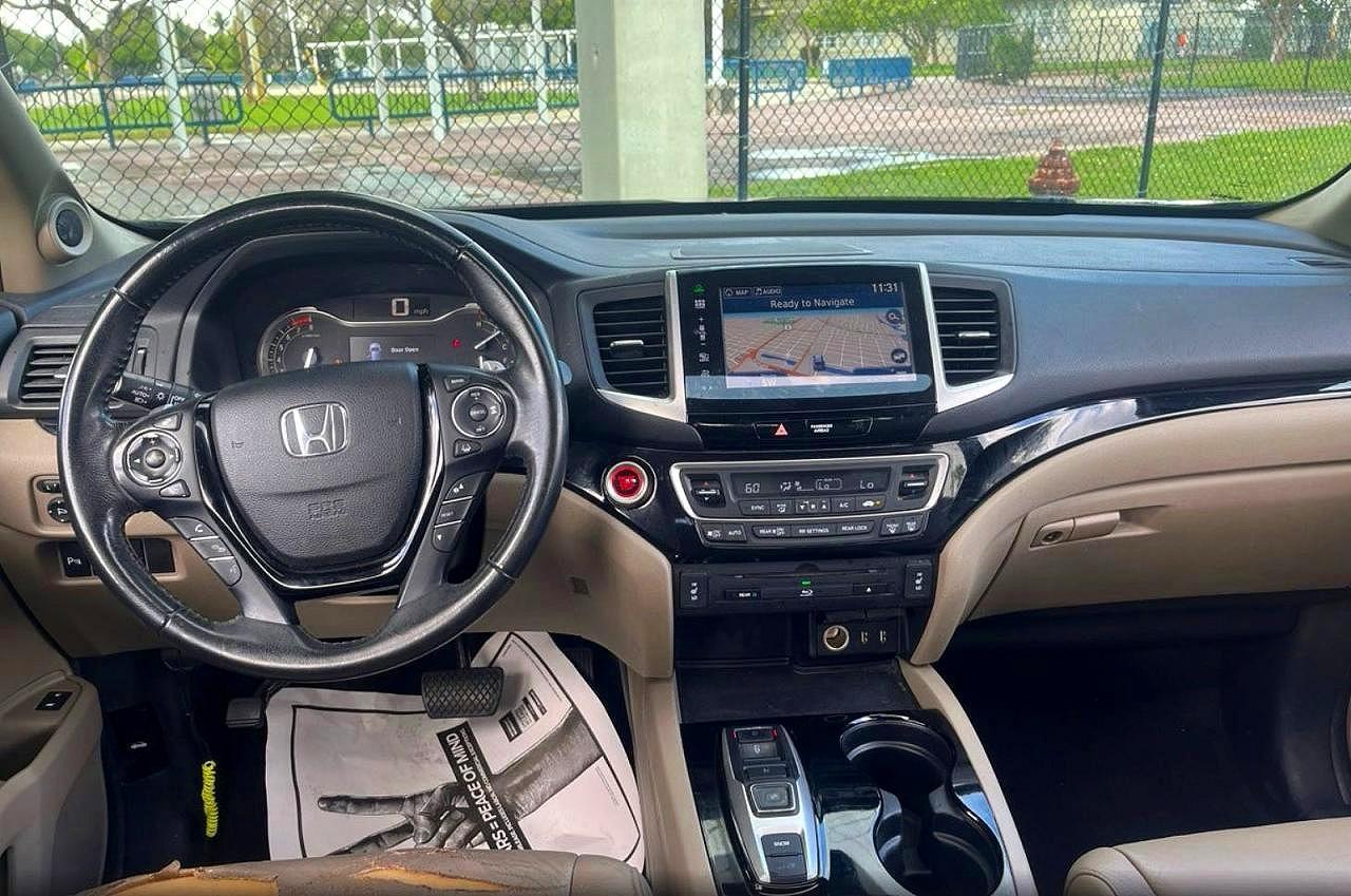 2016 Honda Pilot Touring - zdjęcie 9