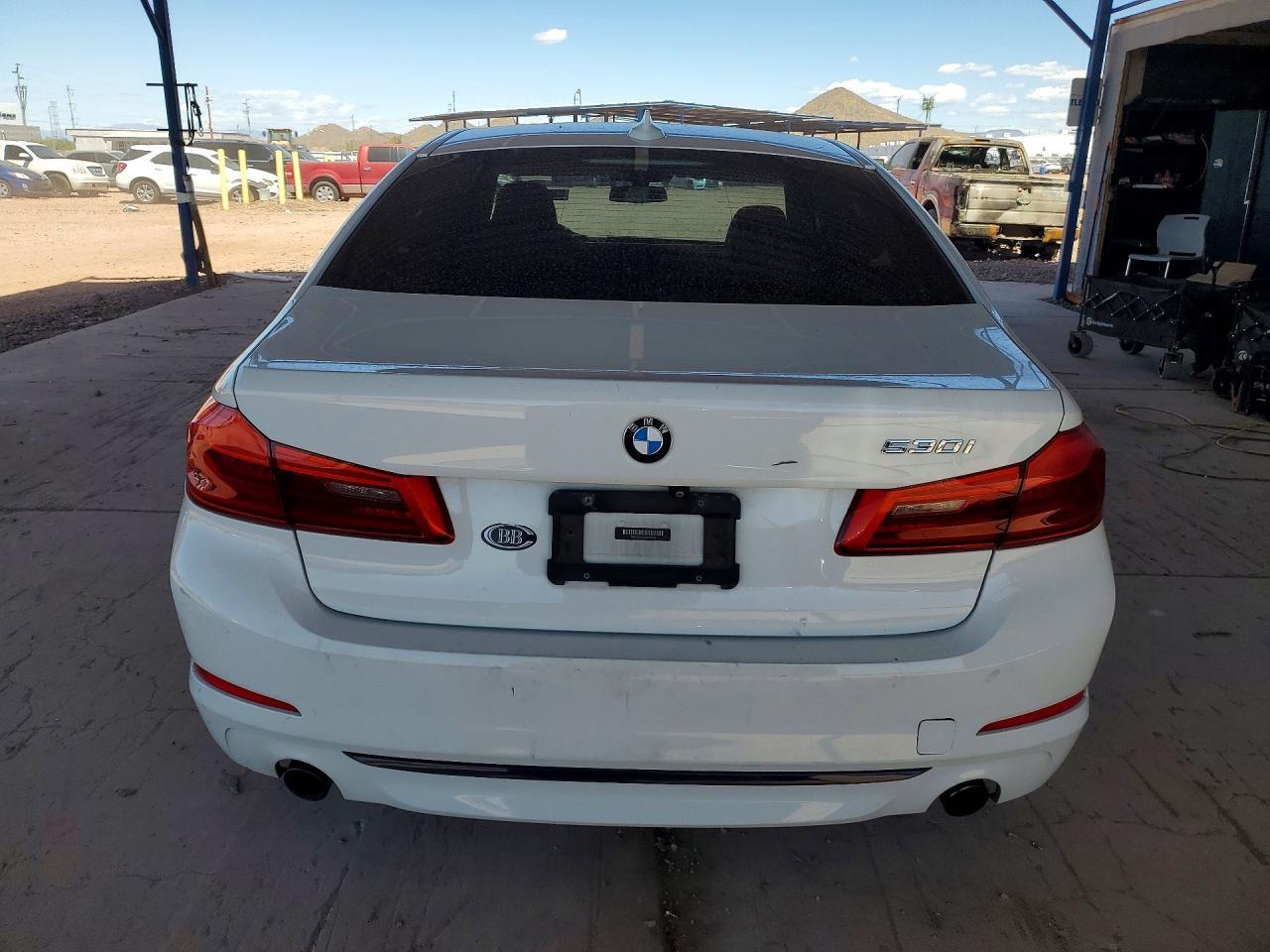 2018 BMW 530 I - zdjęcie 6