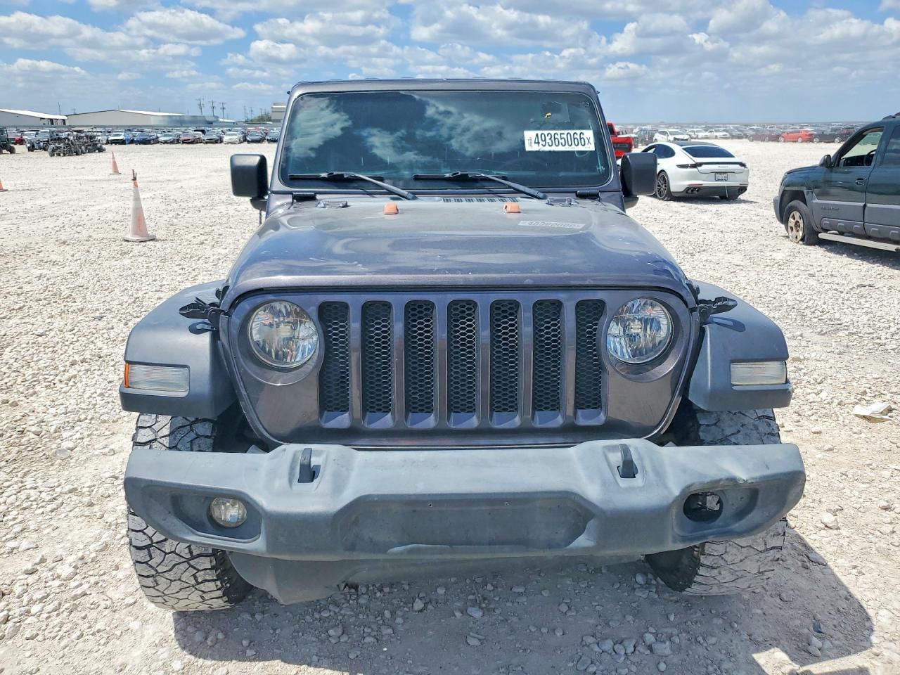 2019 Jeep Wrangler Unlimited Sport - zdjęcie 5