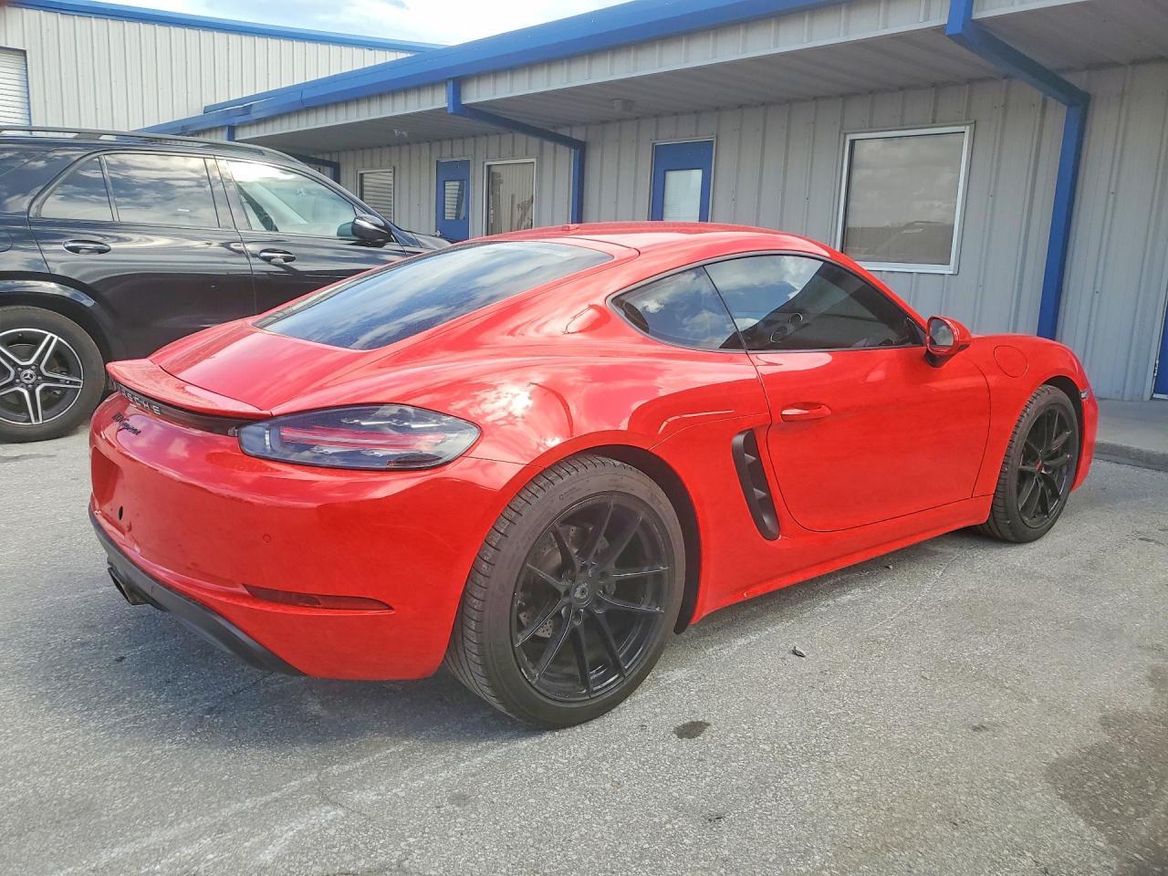 2017 Porsche Cayman - zdjęcie 3