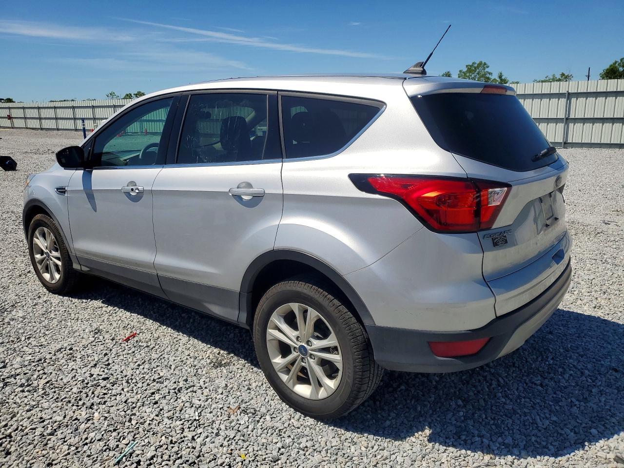 2019 Ford Escape Se - zdjęcie 2