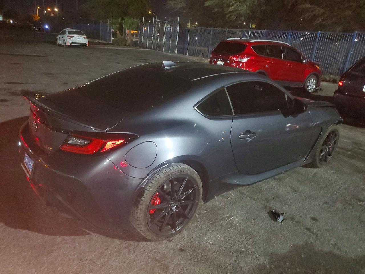 2025 Toyota Gr 86 Premium - zdjęcie 3