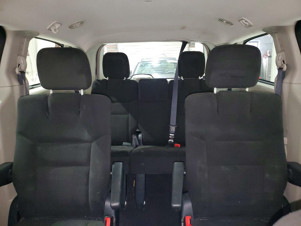 2016 Dodge Grand Caravan Se - zdjęcie 10