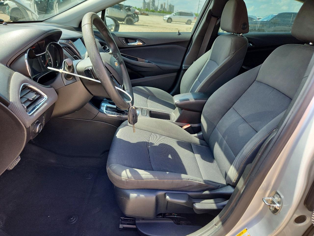 2019 Chevrolet Cruze - zdjęcie 7