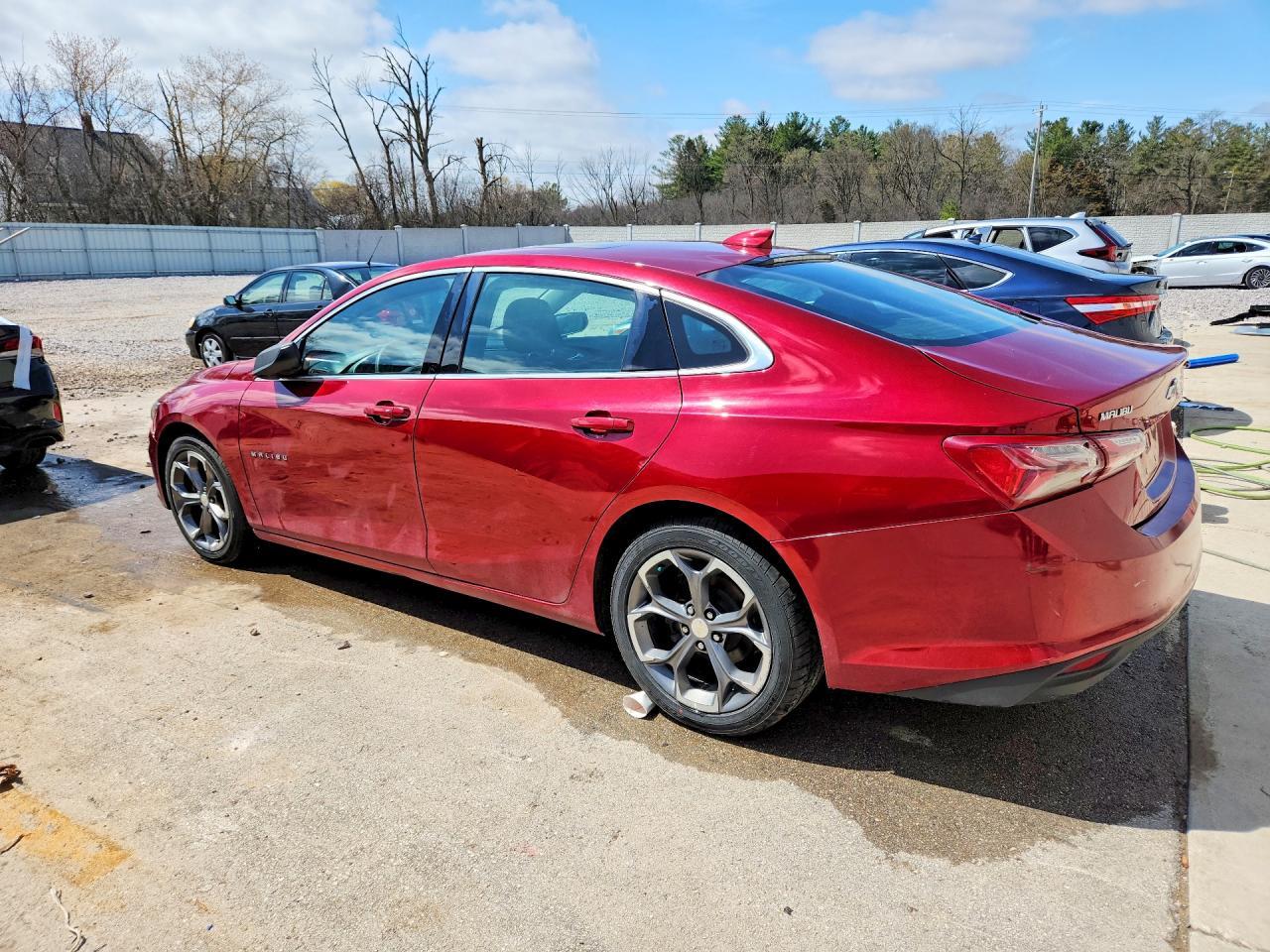 2020 Chevrolet Malibu Lt - zdjęcie 2
