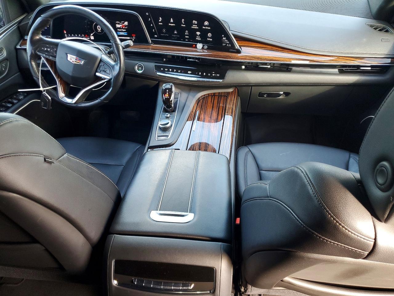 2021 Cadillac Escalade - zdjęcie 8