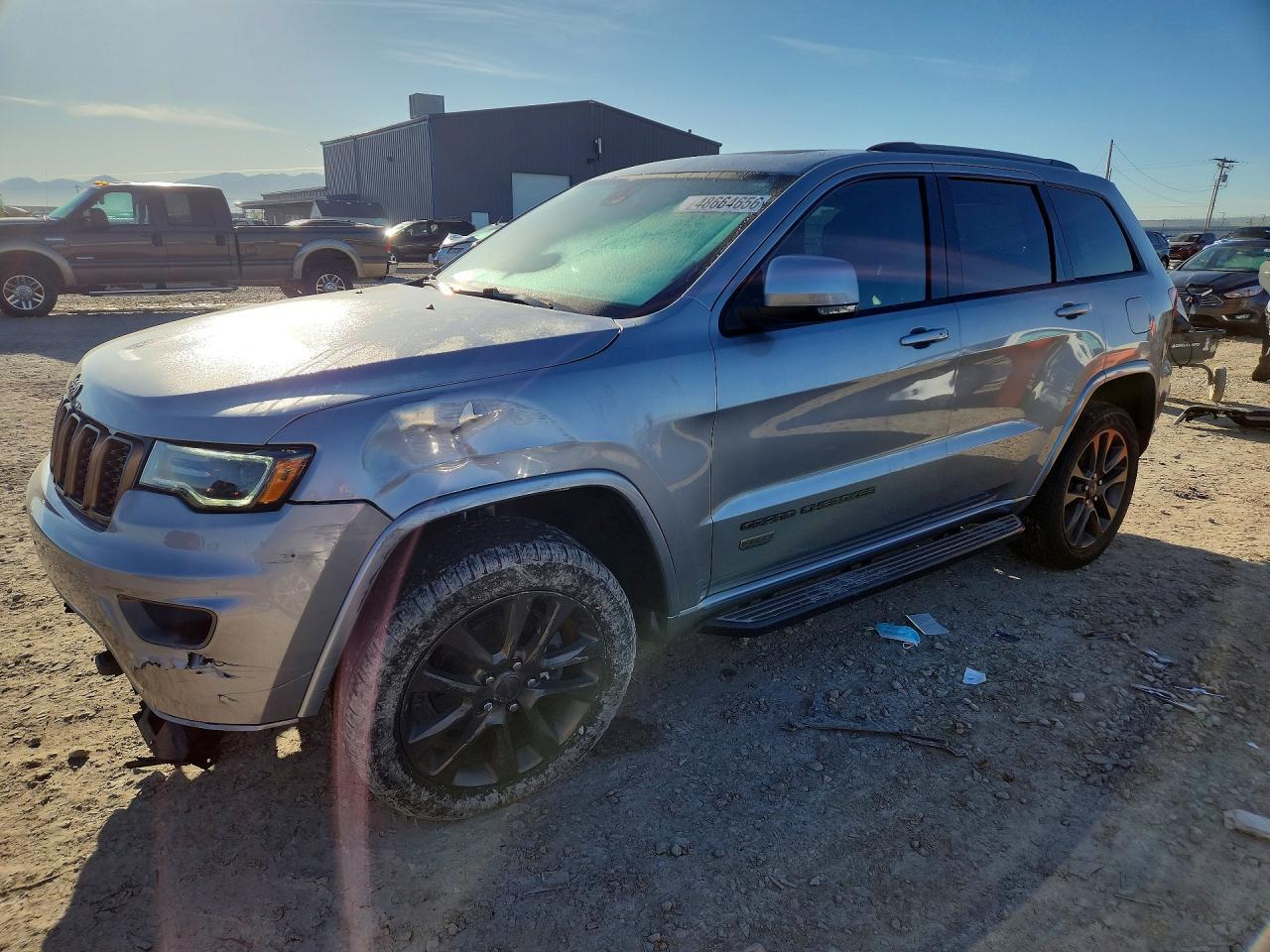 2017 Jeep Grand Cherokee Limited - zdjęcie główne