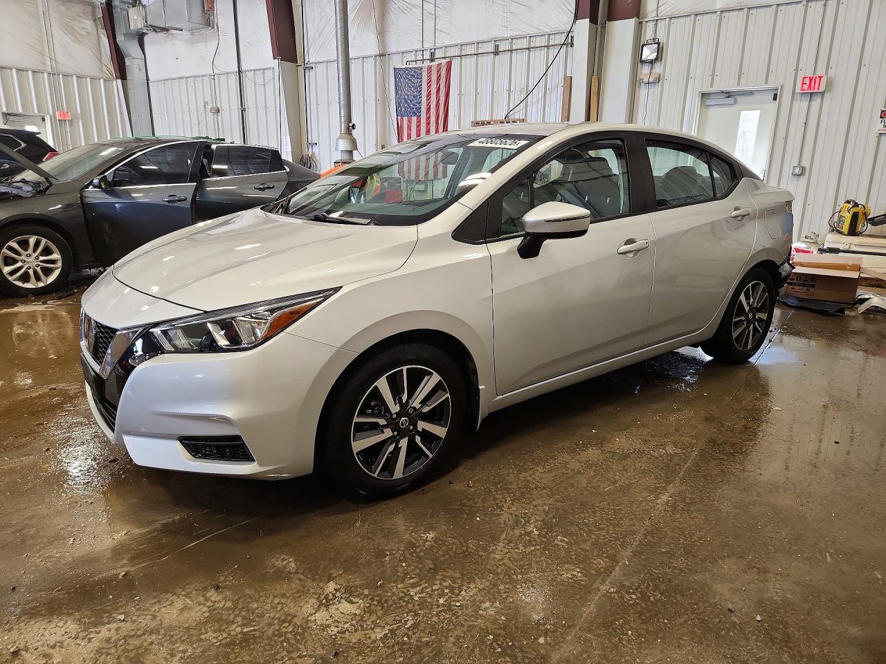 2020 Nissan Versa Sv - zdjęcie główne