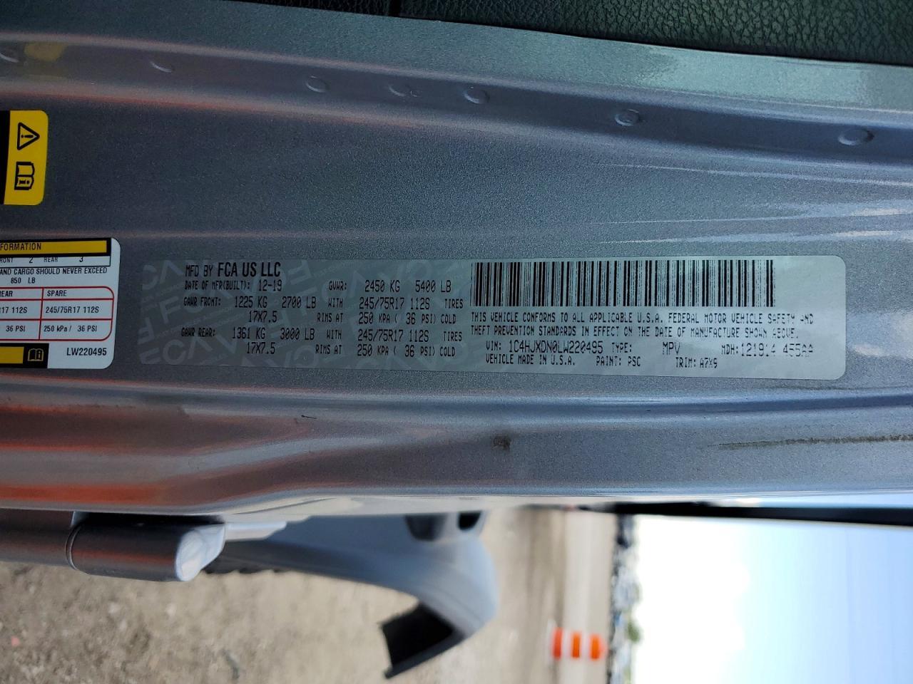 2020 Jeep Wrangler Unlimited Sport - zdjęcie 12