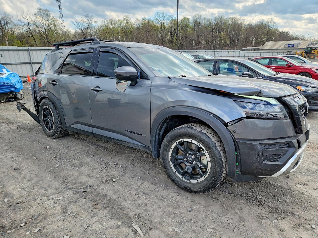 2024 Nissan Pathfinder Rock Creek - zdjęcie 4