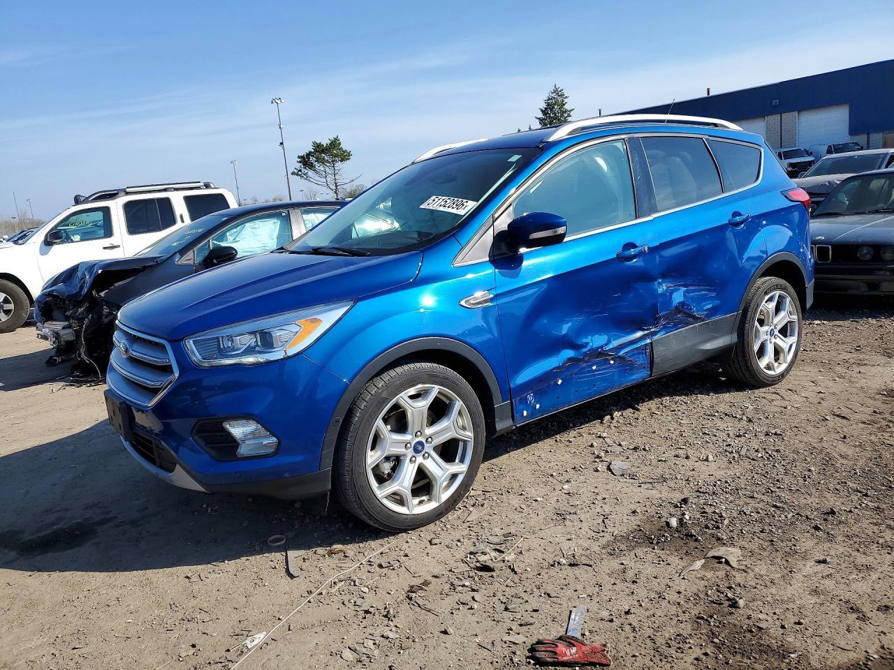 2019 Ford Escape Titanium - zdjęcie główne
