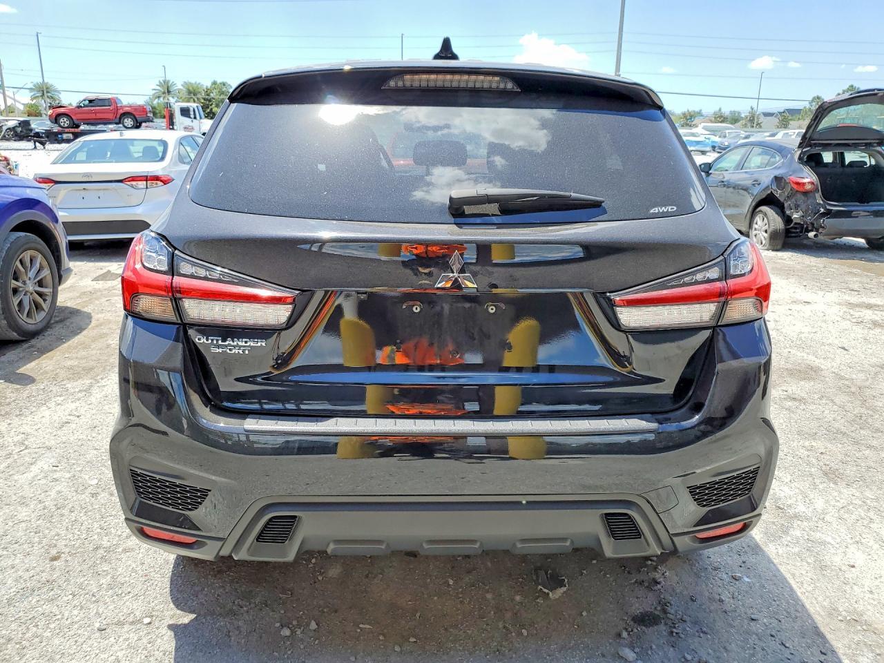 2025 Mitsubishi Outlander Sport S - zdjęcie 6
