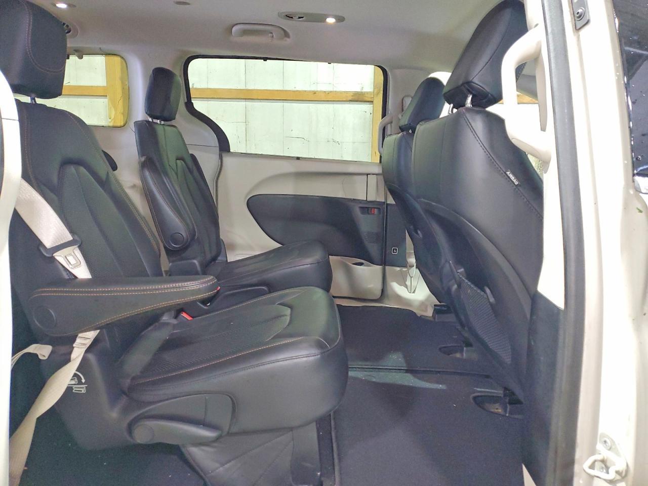 2019 Chrysler Pacifica Touring L - zdjęcie 11