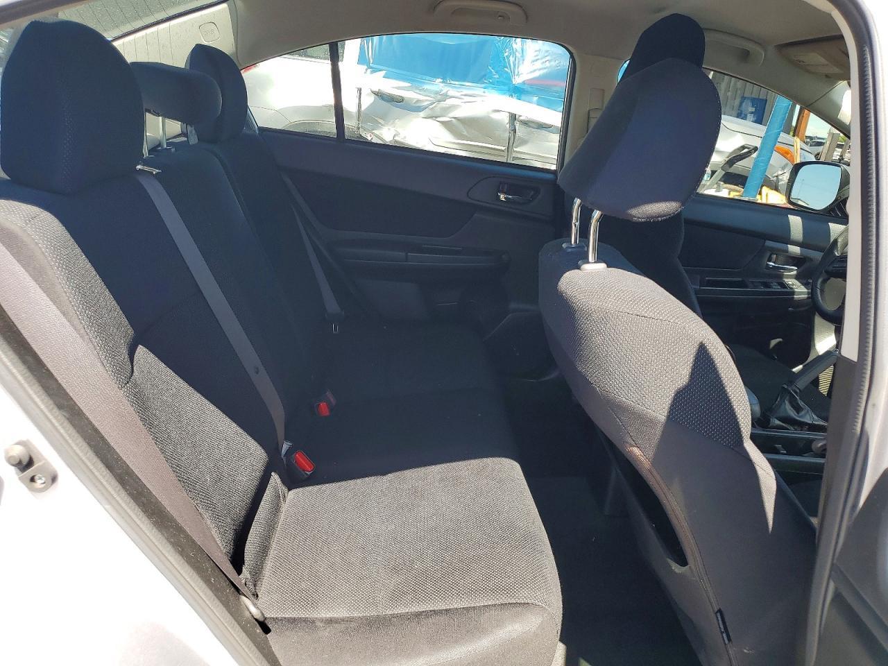 2013 Subaru Impreza Premium - zdjęcie 10