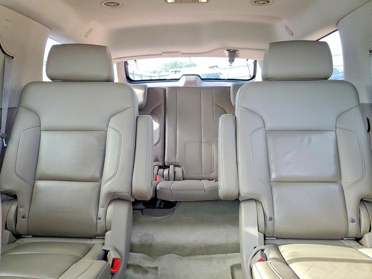 2015 Chevrolet Tahoe C1500 Lt - zdjęcie 10